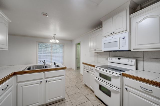 25 Thomas Circle, Greenbrier, AR 72058