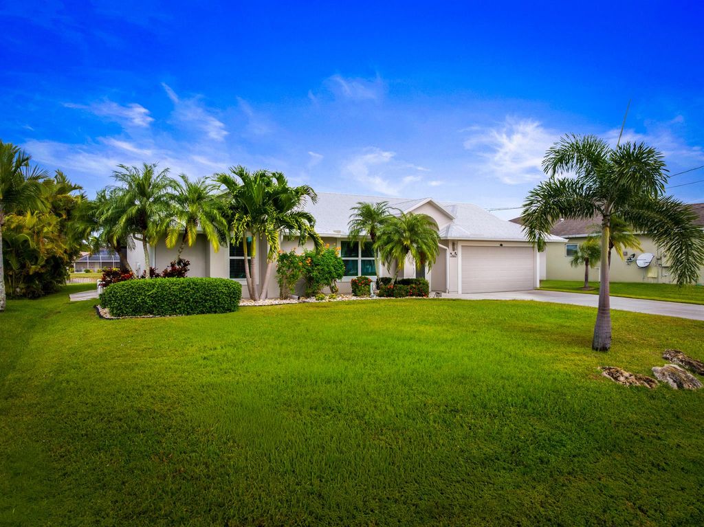 5452 NW Empress Circle, Port St Lucie, FL 34983
