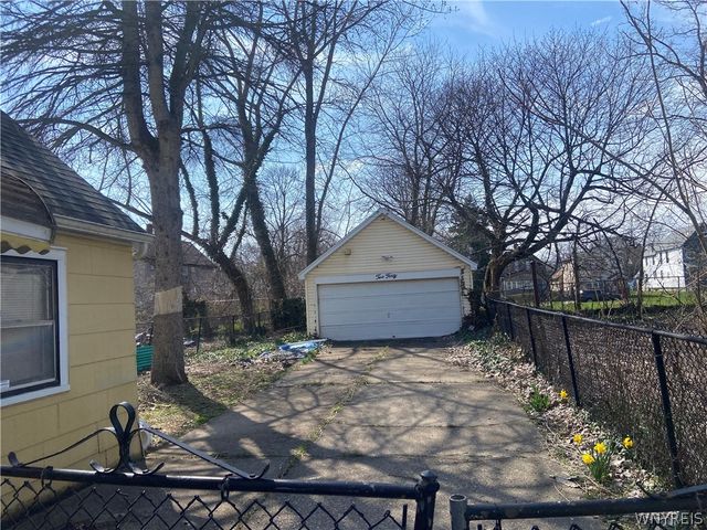 240 Herman Street, Buffalo, NY 14211