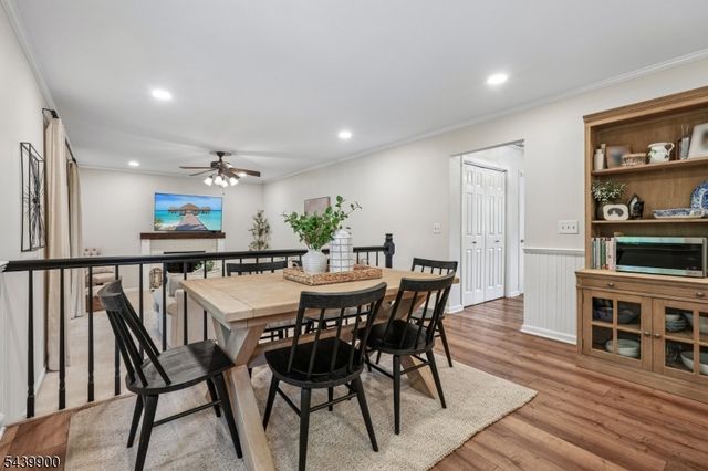 4 Holyoke Rd, Wayne Twp., NJ 07470