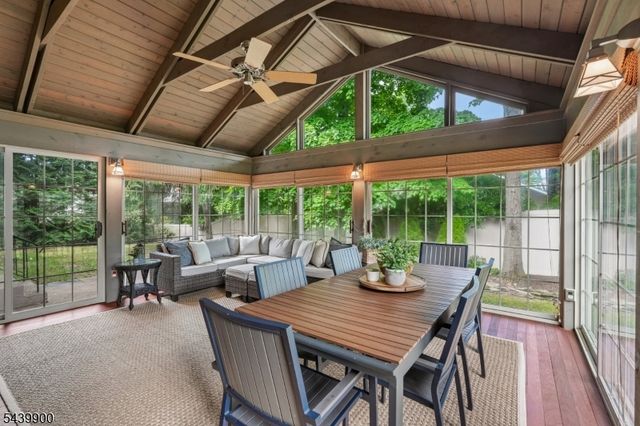4 Holyoke Rd, Wayne Twp., NJ 07470