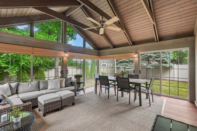 4 Holyoke Rd, Wayne Twp., NJ 07470
