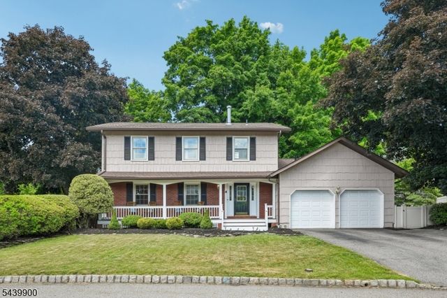 4 Holyoke Rd, Wayne Twp., NJ 07470