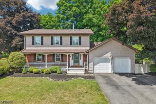 4 Holyoke Rd, Wayne Twp., NJ 07470