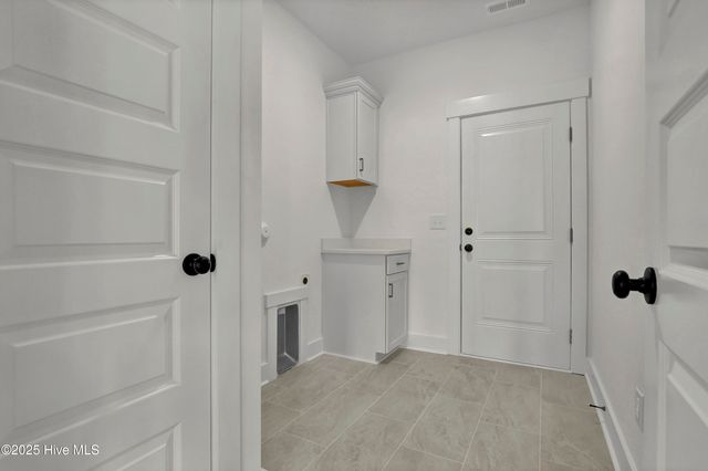 258 Planters Walk, Hampstead, NC 28443