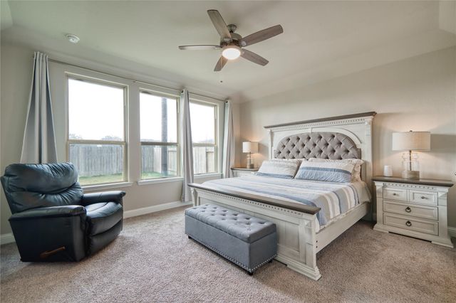 2232 Clements Shore Lane, La Porte, TX 77571