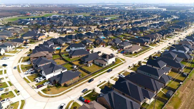 2232 Clements Shore Lane, La Porte, TX 77571