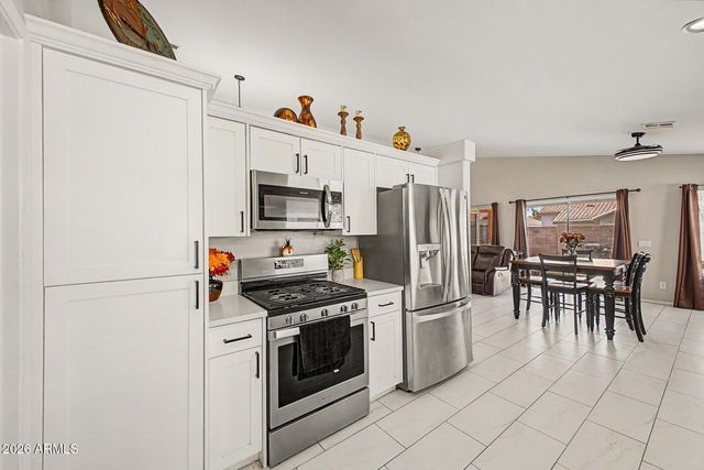 9961 W MACKENZIE Drive, Phoenix, AZ 85037