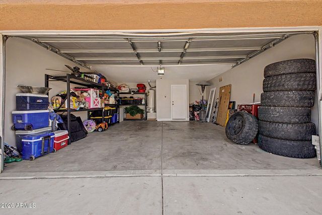 9961 W MACKENZIE Drive, Phoenix, AZ 85037