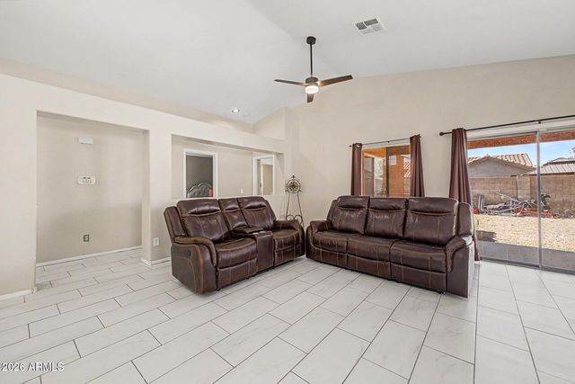 9961 W MACKENZIE Drive, Phoenix, AZ 85037