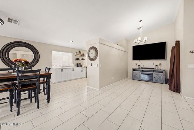 9961 W MACKENZIE Drive, Phoenix, AZ 85037