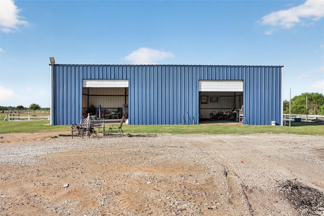 2672 Harrison Road, Sealy, TX 77474