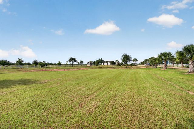 2672 Harrison Road, Sealy, TX 77474