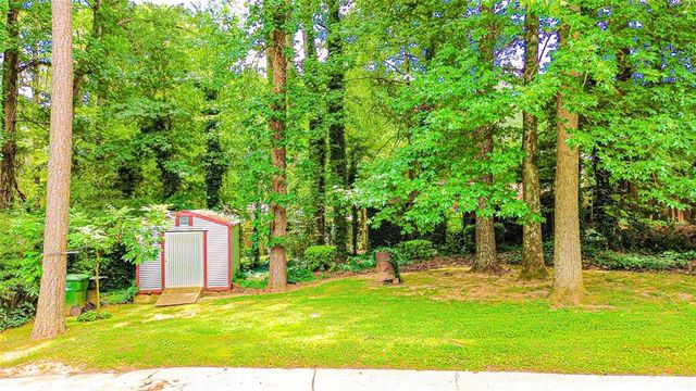 3418 Valley Ridge Terrace SW, Atlanta, GA 30331