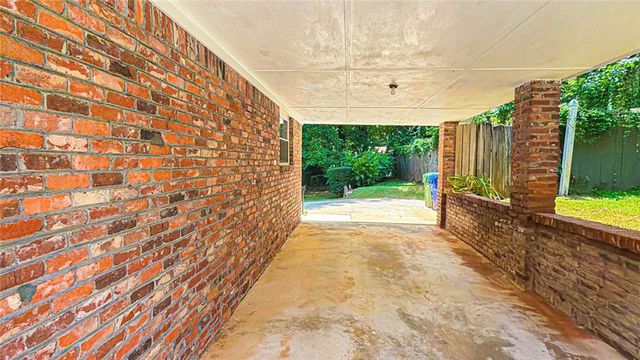 3418 Valley Ridge Terrace SW, Atlanta, GA 30331