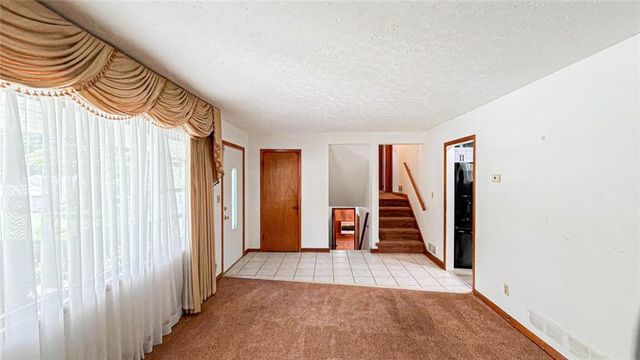 3418 Valley Ridge Terrace SW, Atlanta, GA 30331