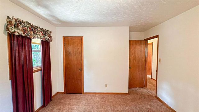 3418 Valley Ridge Terrace SW, Atlanta, GA 30331