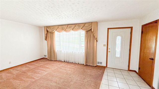 3418 Valley Ridge Terrace SW, Atlanta, GA 30331