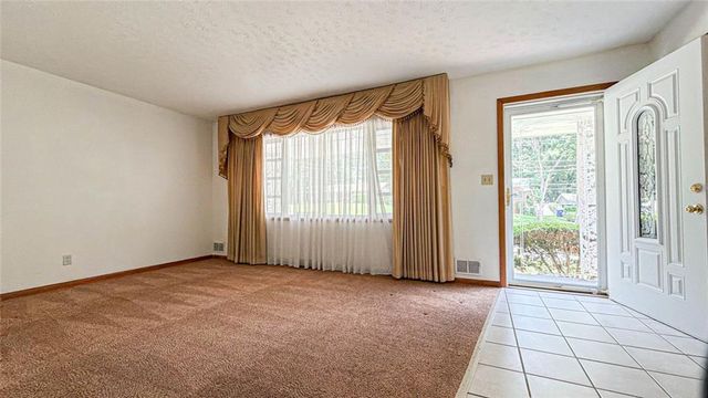 3418 Valley Ridge Terrace SW, Atlanta, GA 30331