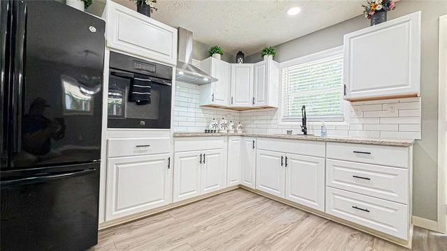 3418 Valley Ridge Terrace SW, Atlanta, GA 30331