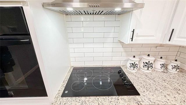3418 Valley Ridge Terrace SW, Atlanta, GA 30331