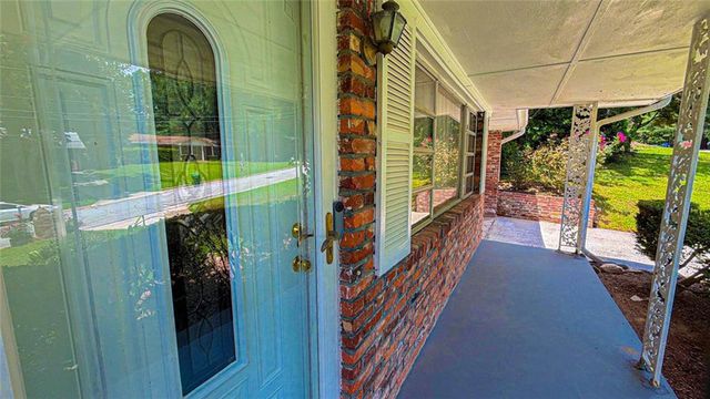 3418 Valley Ridge Terrace SW, Atlanta, GA 30331