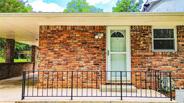 3418 Valley Ridge Terrace SW, Atlanta, GA 30331
