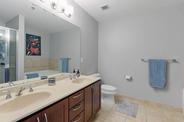 929 Portland Ave 1101, Minneapolis, MN 55404