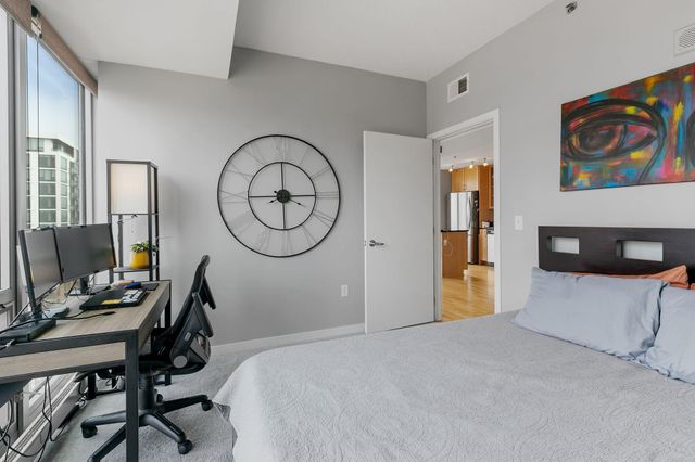 929 Portland Ave 1101, Minneapolis, MN 55404