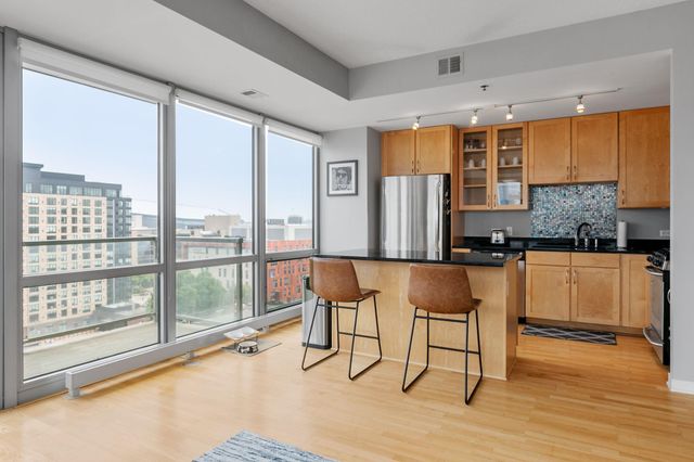 929 Portland Ave 1101, Minneapolis, MN 55404