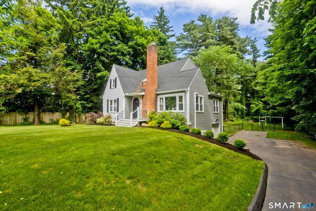 39 Highland Avenue, East Windsor, CT 06016
