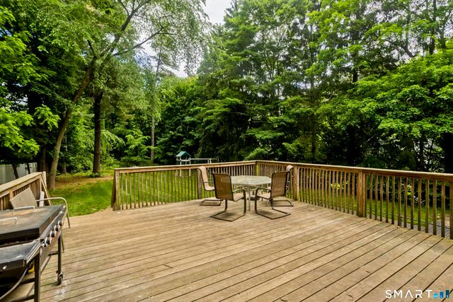 39 Highland Avenue, East Windsor, CT 06016