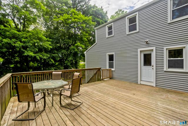 39 Highland Avenue, East Windsor, CT 06016