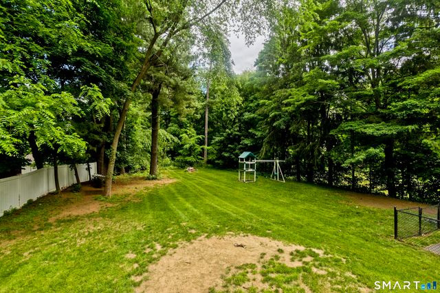 39 Highland Avenue, East Windsor, CT 06016