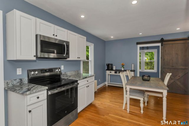 39 Highland Avenue, East Windsor, CT 06016
