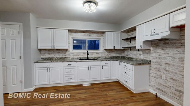 6665 Bell Road, Bridgeport Twp, MI 48415