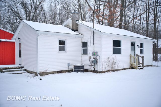 6665 Bell Road, Bridgeport Twp, MI 48415