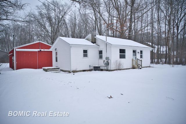 6665 Bell Road, Bridgeport Twp, MI 48415