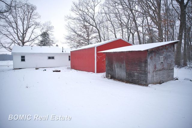 6665 Bell Road, Bridgeport Twp, MI 48415