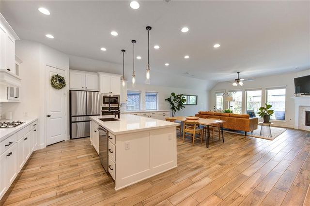 20447 Avelignese Way, Tomball, TX 77377