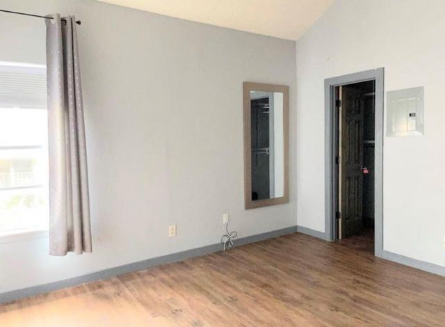 12900 Walden Road 216B, Montgomery, TX 77356