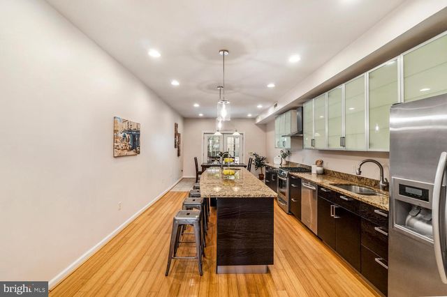 1211 S CLINTON ST, Baltimore, MD 21224