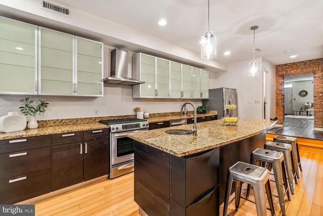 1211 S CLINTON ST, Baltimore, MD 21224