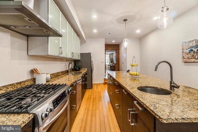 1211 S CLINTON ST, Baltimore, MD 21224
