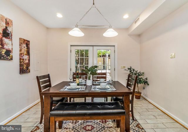 1211 S CLINTON ST, Baltimore, MD 21224