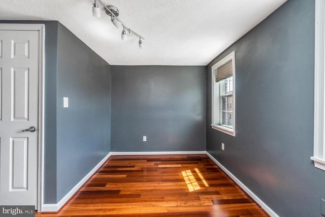 1211 S CLINTON ST, Baltimore, MD 21224