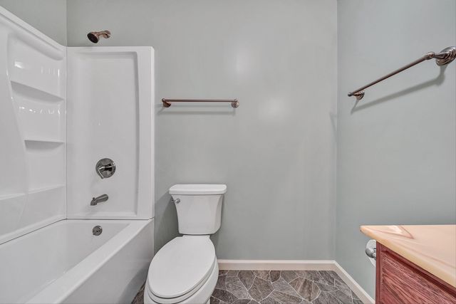 698 Hummingbird LN SE, Copper Hill, VA 24079