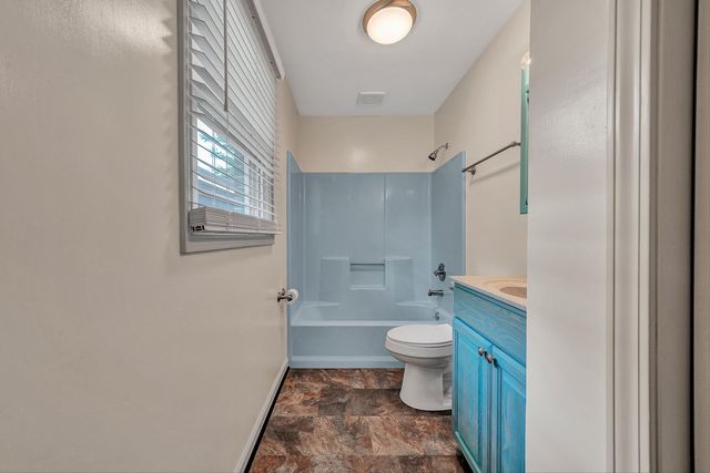 698 Hummingbird LN SE, Copper Hill, VA 24079