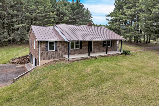 698 Hummingbird LN SE, Copper Hill, VA 24079