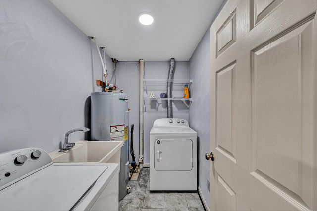 698 Hummingbird LN SE, Copper Hill, VA 24079